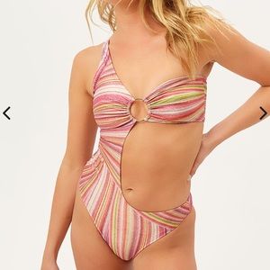 Frankies Bikinis Seraphina one piece